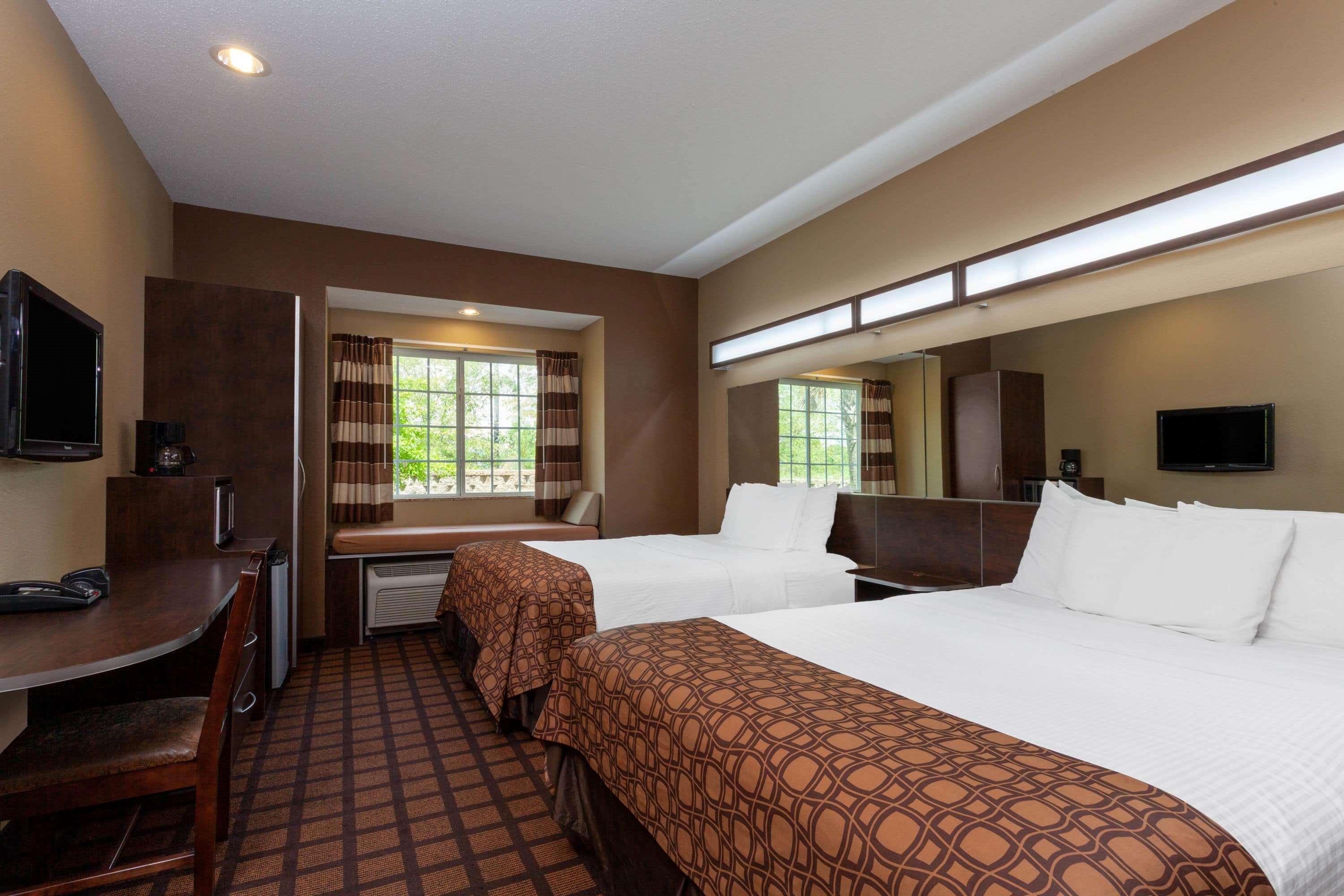 Microtel Inn & Suites By Wyndham Columbia Exterior photo